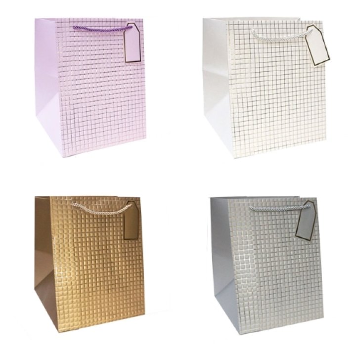 18х23+10 Подарочные пакеты бумажные Люкс с тиснением 4микс L2933 12шт/упак